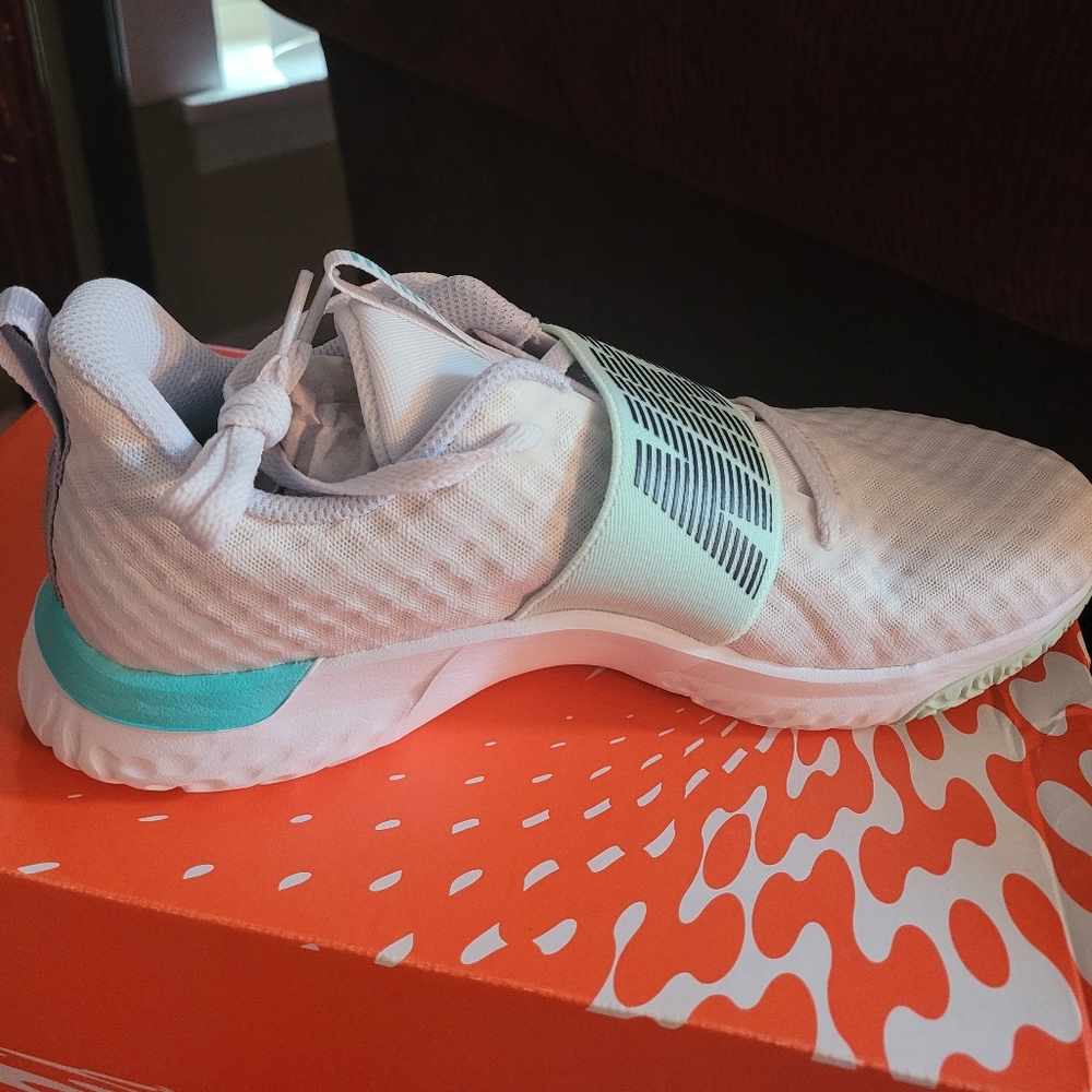 Nike Renew In Season